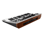 Der Korg minilogue ist ein 4-stimmiger polyphoner analoger Synthesizer, der satten Analogsound, einen integrierten 16-Schritt-Sequenzer und ein schlankes, robustes Design aus Aluminium und Holz bietet – perfekt für Studio oder Bühne.
